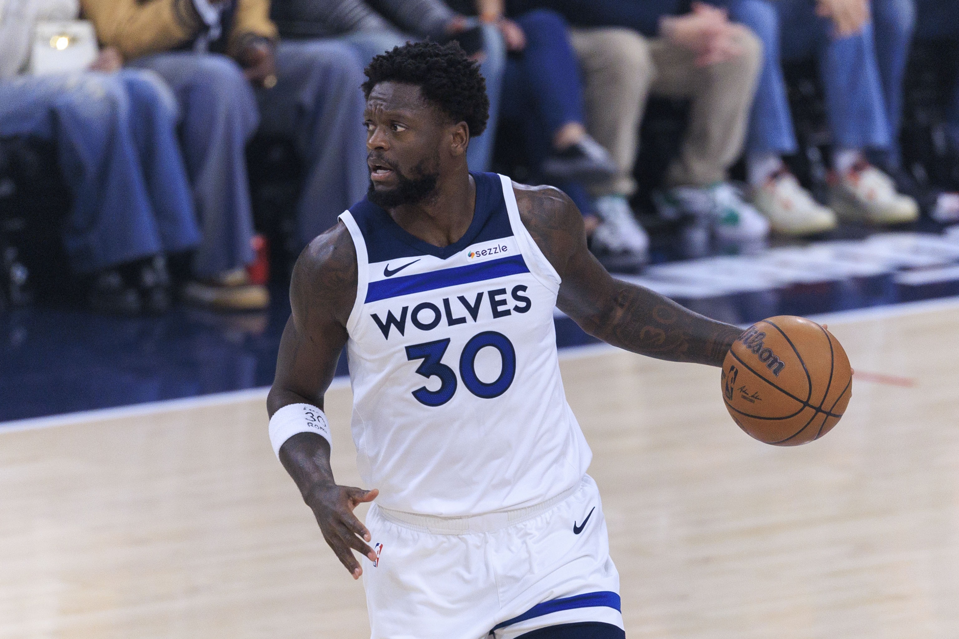 kaiyun.com-爱德华兹：很高兴看到兰德尔找到了自己的节奏 希望他保持下去